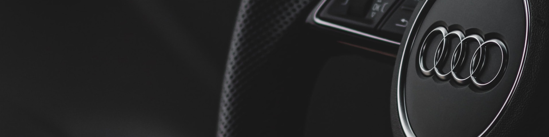 Audi RS Q3 Backdrop